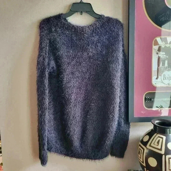 BRAND NEW Express Fuzzy Sweater S/P Color Black Purple Long Sleeve Soft Comfy - Picture 2 of 6